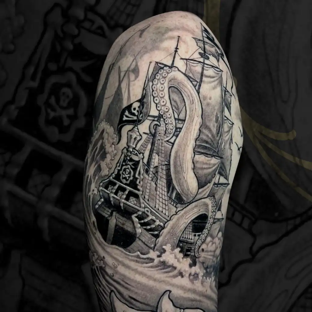 Realismo pirateria tattoo